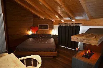 Rifugio Lo Scoiattolo Hotel Peio